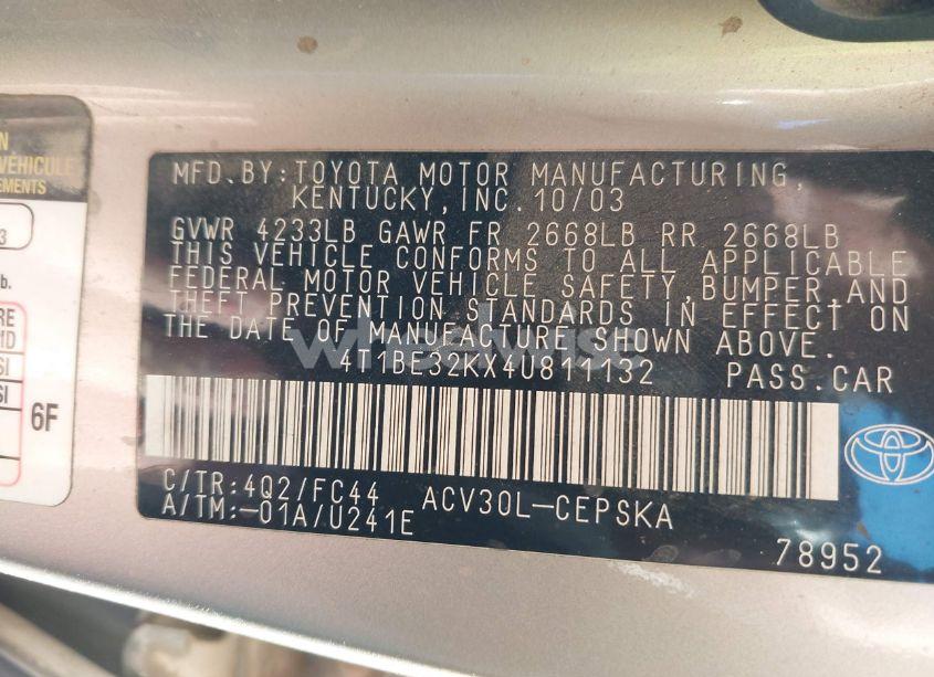 Photo 9 of 2004 Toyota Camry LE/SE/STD/XLE (VIN 4T1BE32KX4U811132)