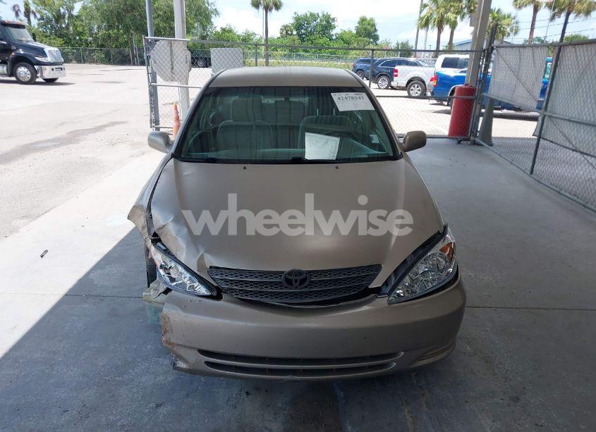 Photo 13 of 2004 Toyota Camry LE (VIN 4T1BE32KX4U826259)