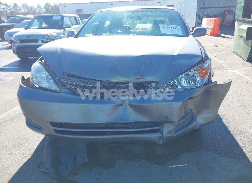 Photo 6 of 2004 Toyota Camry LE (VIN 4T1BE32KX4U853218)