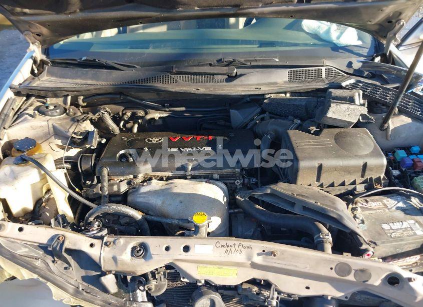 Photo 10 of 2004 Toyota Camry LE (VIN 4T1BE32KX4U864073)