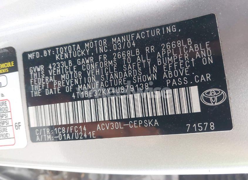 Photo 9 of 2004 Toyota Camry SE (VIN 4T1BE32KX4U879138)