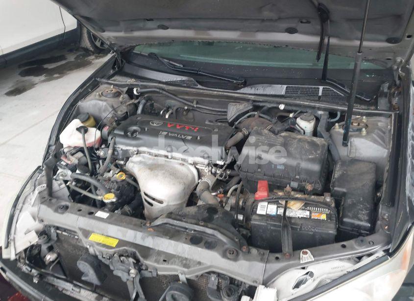 Photo 10 of 2004 Toyota Camry LE/SE/STD/XLE (VIN 4T1BE32KX4U919993)