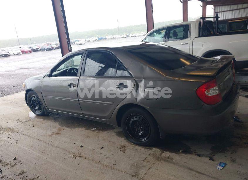 Photo 14 of 2004 Toyota Camry LE/SE/STD/XLE (VIN 4T1BE32KX4U919993)