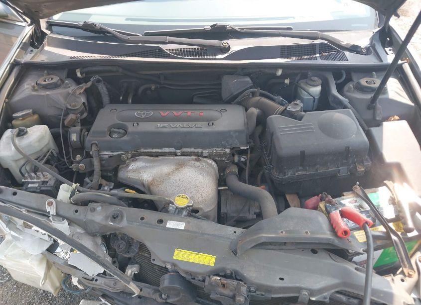 Photo 10 of 2004 Toyota Camry LE (VIN 4T1BE32KX4U930024)