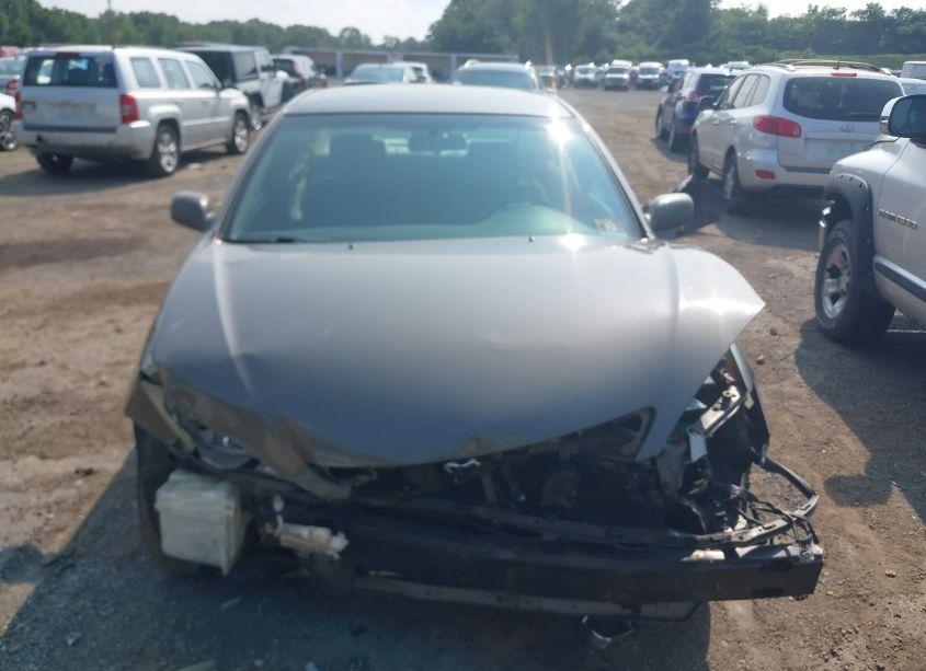 Photo 6 of 2004 Toyota Camry LE (VIN 4T1BE32KX4U930024)