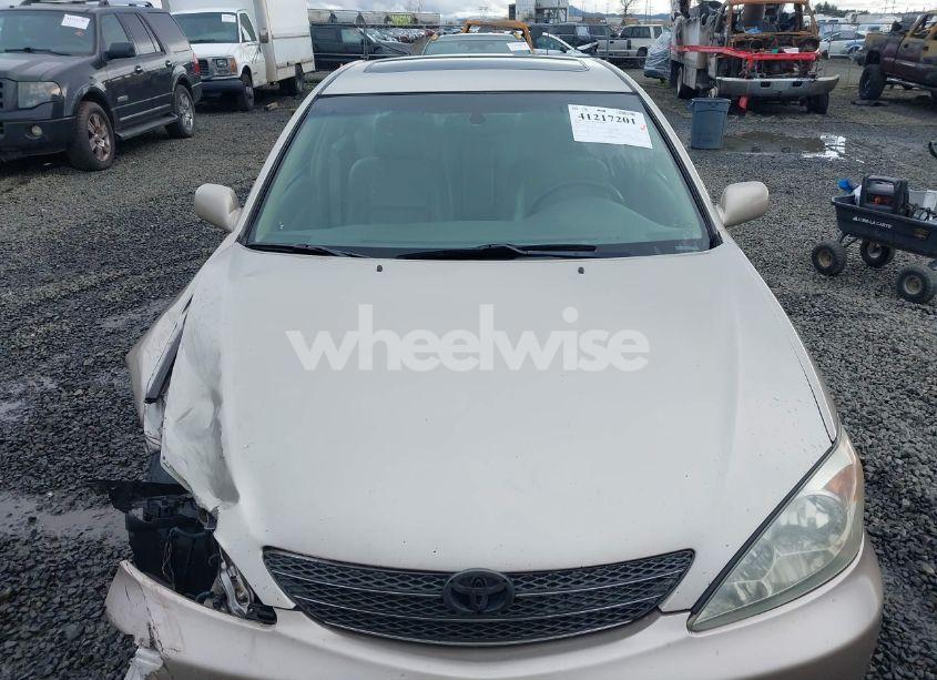 Photo 13 of 2004 Toyota Camry XLE (VIN 4T1BE32KX4U931609)