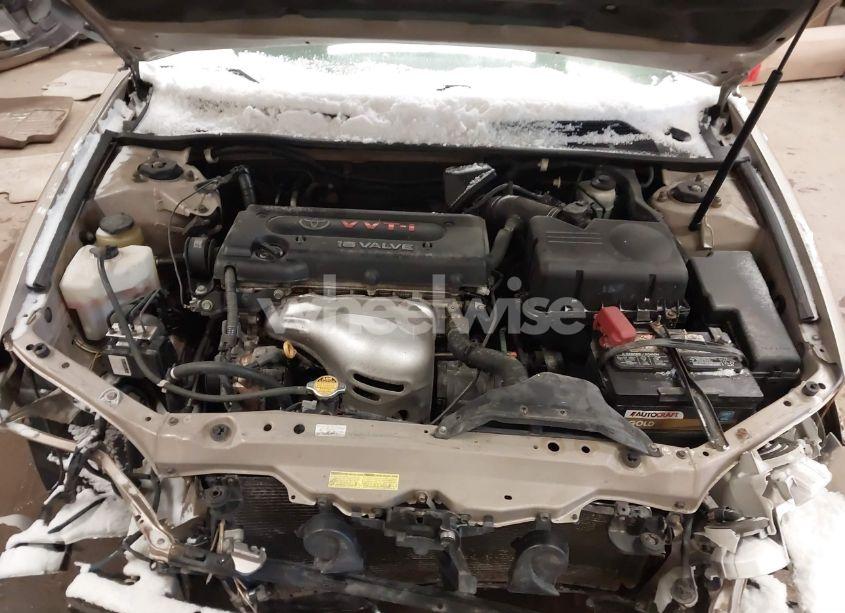 Photo 10 of 2005 Toyota Camry LE (VIN 4T1BE32KX5U046599)
