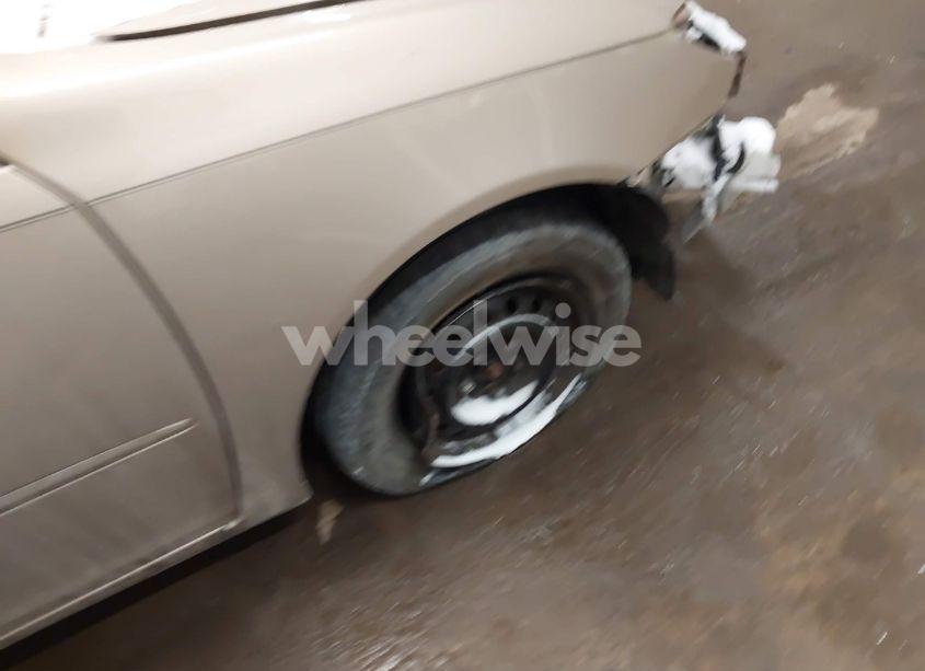 Photo 6 of 2005 Toyota Camry LE (VIN 4T1BE32KX5U046599)