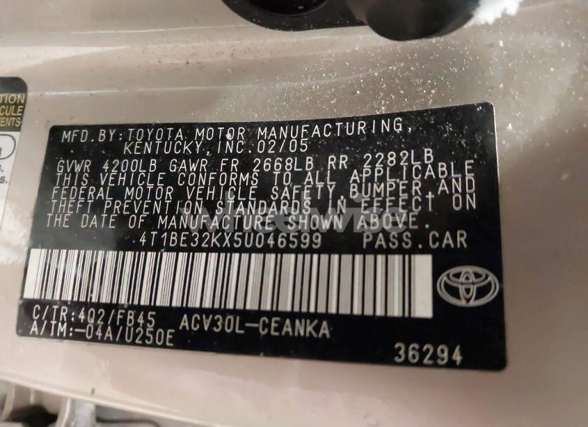 Photo 9 of 2005 Toyota Camry LE (VIN 4T1BE32KX5U046599)