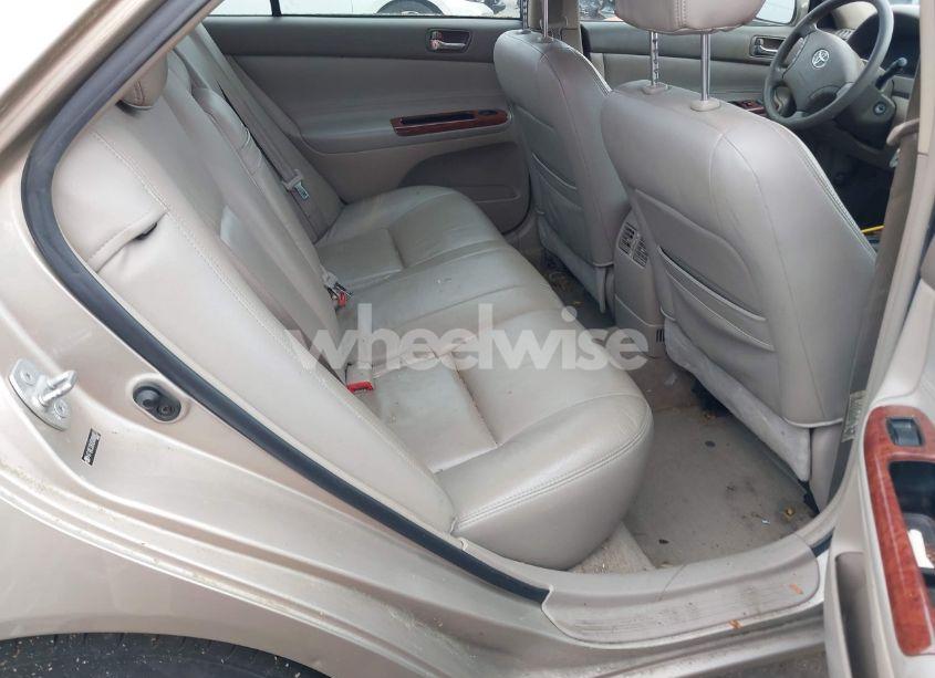 Photo 8 of 2005 Toyota Camry XLE (VIN 4T1BE32KX5U088853)