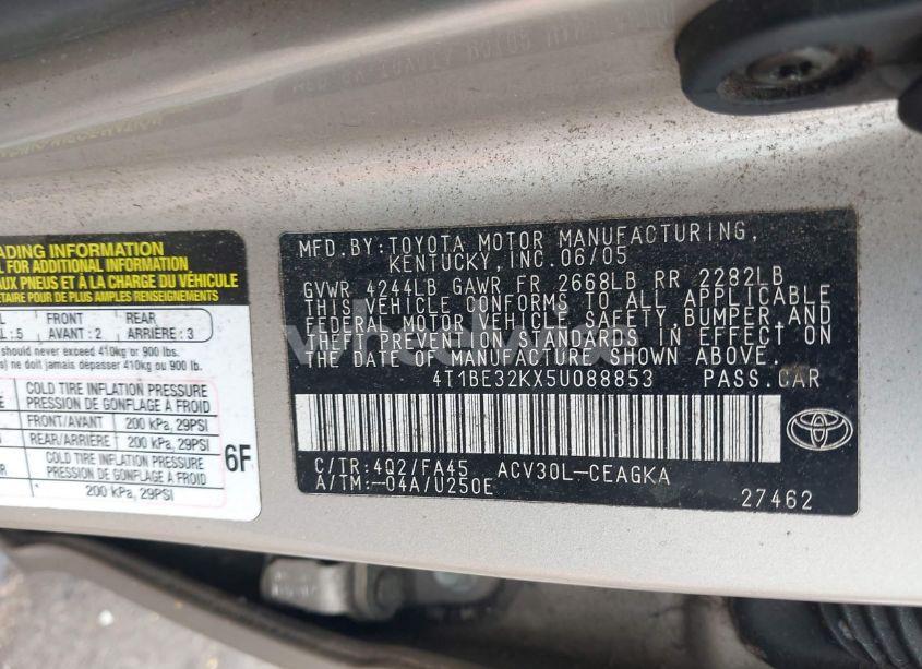 Photo 9 of 2005 Toyota Camry XLE (VIN 4T1BE32KX5U088853)