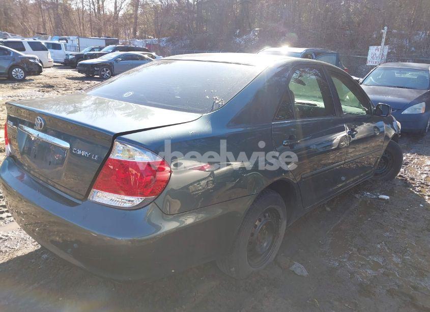 Photo 4 of 2005 Toyota Camry LE (VIN 4T1BE32KX5U091929)
