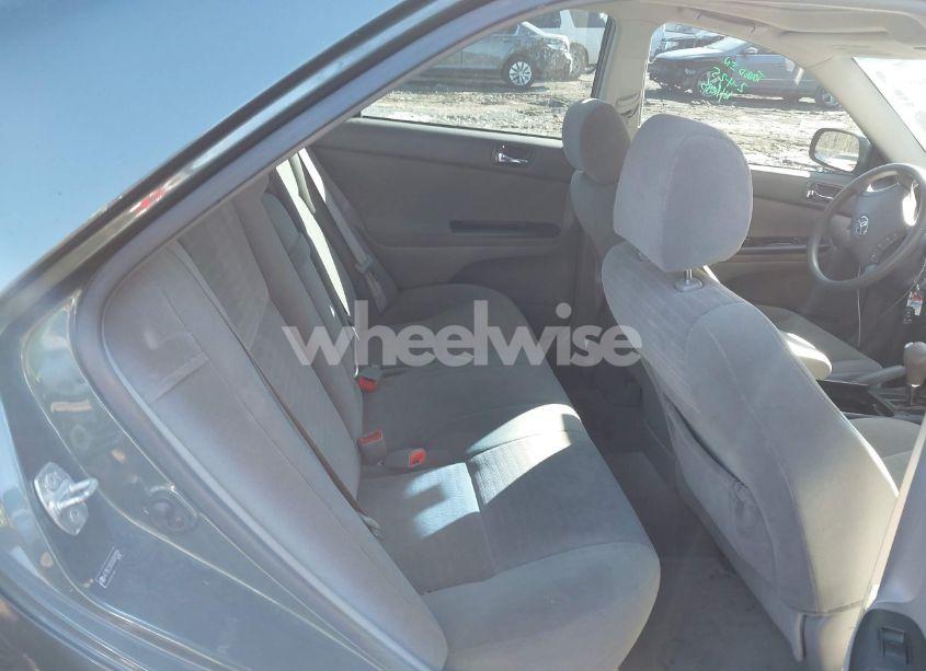Photo 8 of 2005 Toyota Camry LE (VIN 4T1BE32KX5U091929)