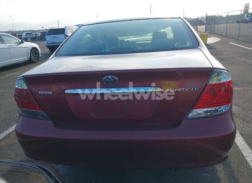 Photo 16 of 2005 Toyota Camry LE (VIN 4T1BE32KX5U388862)