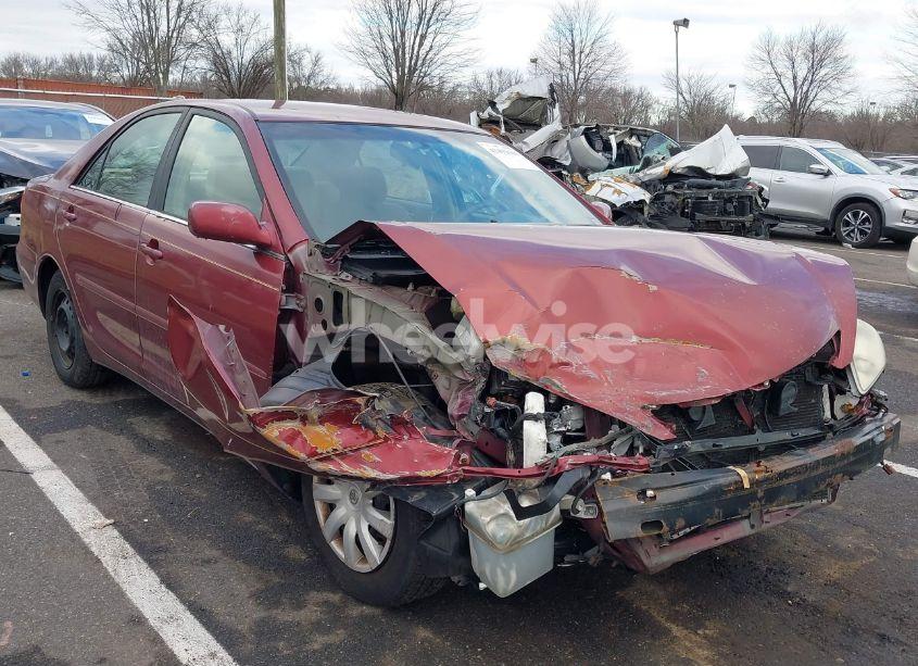 Photo 6 of 2005 Toyota Camry LE (VIN 4T1BE32KX5U388862)