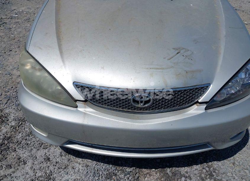 Photo 6 of 2005 Toyota Camry SE (VIN 4T1BE32KX5U518803)