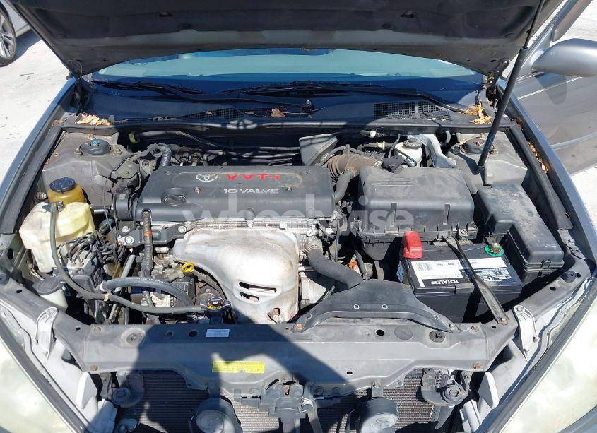 Photo 10 of 2005 Toyota Camry LE (VIN 4T1BE32KX5U533897)