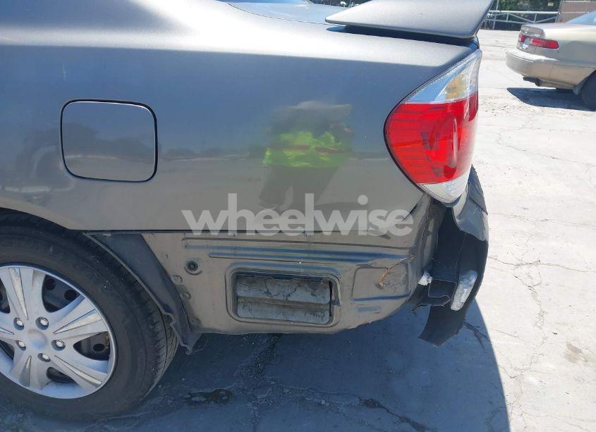 Photo 6 of 2005 Toyota Camry LE (VIN 4T1BE32KX5U558721)