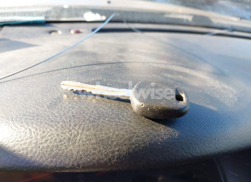 Photo 11 of 2005 Toyota Camry SE (VIN 4T1BE32KX5U566611)