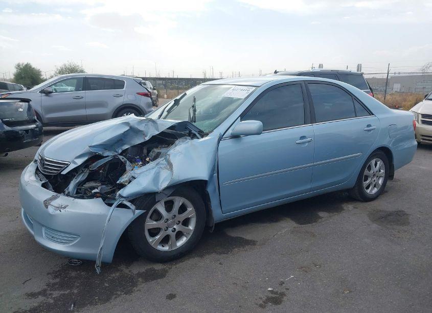 Photo 14 of 2005 Toyota Camry LE (VIN 4T1BE32KX5U570805)