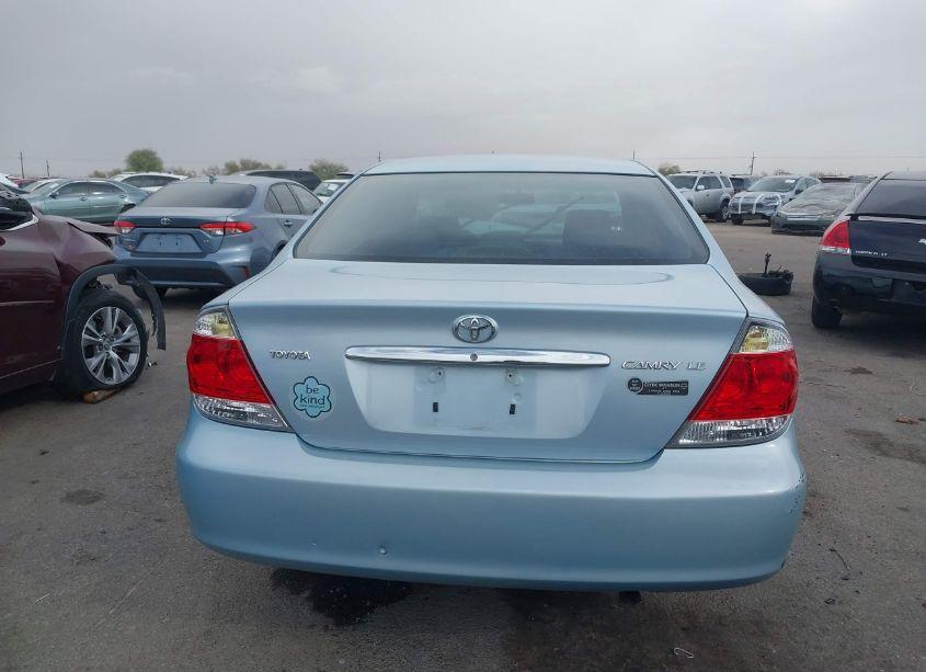 Photo 16 of 2005 Toyota Camry LE (VIN 4T1BE32KX5U570805)