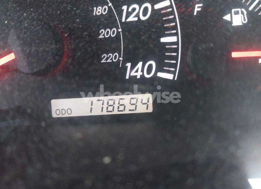 Photo 7 of 2005 Toyota Camry LE (VIN 4T1BE32KX5U591797)