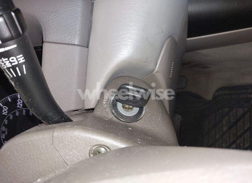 Photo 11 of 2005 Toyota Camry LE (VIN 4T1BE32KX5U603804)