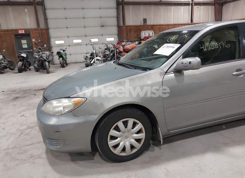Photo 6 of 2005 Toyota Camry LE (VIN 4T1BE32KX5U603804)