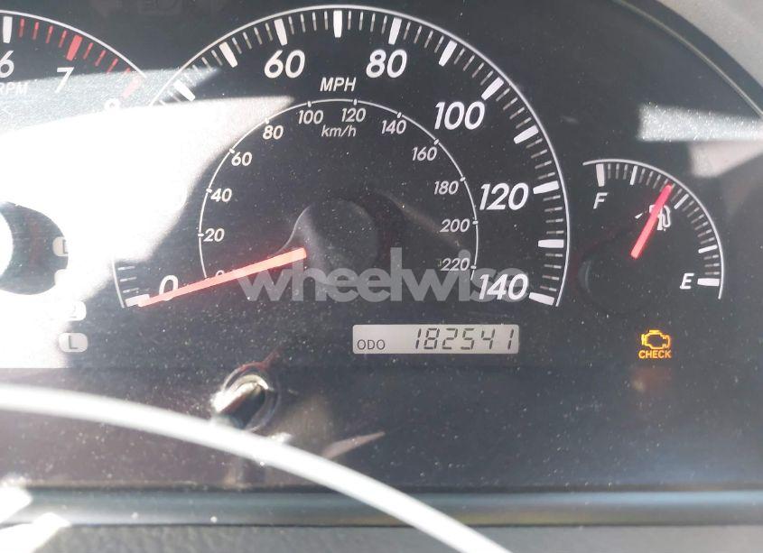 Photo 15 of 2005 Toyota Camry LE (VIN 4T1BE32KX5U613717)