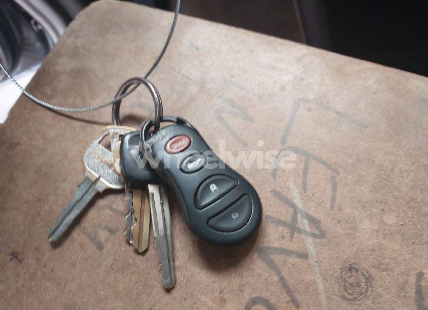 Photo 11 of 2005 Toyota Camry LE (VIN 4T1BE32KX5U614561)