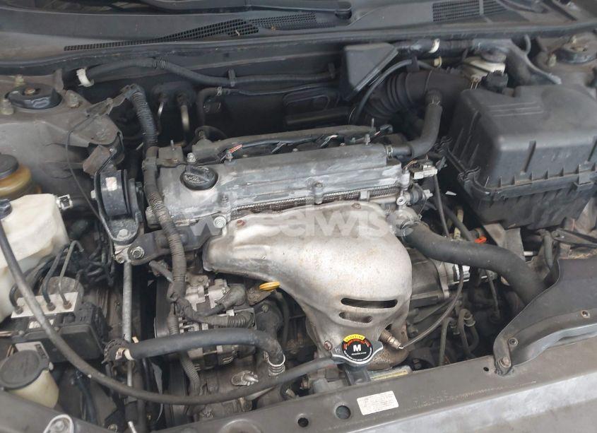 Photo 6 of 2005 Toyota Camry LE (VIN 4T1BE32KX5U614561)