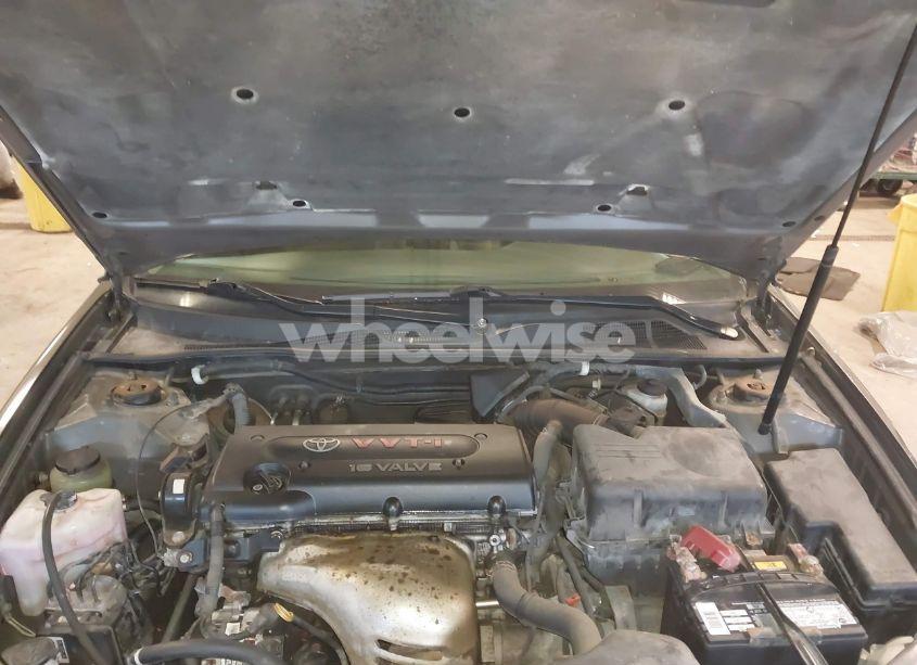 Photo 10 of 2005 Toyota Camry LE/XLE/SE (VIN 4T1BE32KX5U616245)