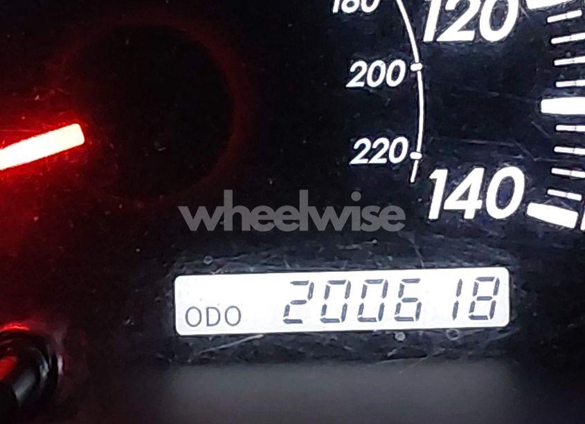 Photo 15 of 2005 Toyota Camry LE/XLE/SE (VIN 4T1BE32KX5U616245)