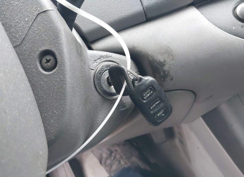 Photo 11 of 2005 Toyota Camry LE (VIN 4T1BE32KX5U953305)