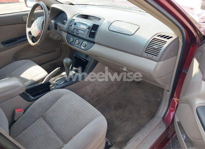 Photo 5 of 2006 Toyota Camry LE (VIN 4T1BE32KX6U108438)