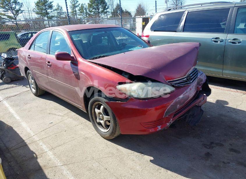 2006 Toyota Camry LE (VIN 4T1BE32KX6U149734) main photo