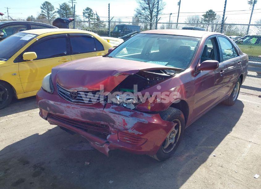 Photo 2 of 2006 Toyota Camry LE (VIN 4T1BE32KX6U149734)