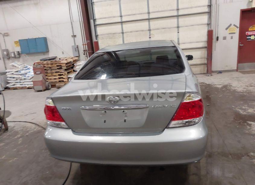 Photo 16 of 2006 Toyota Camry XLE (VIN 4T1BE32KX6U688435)