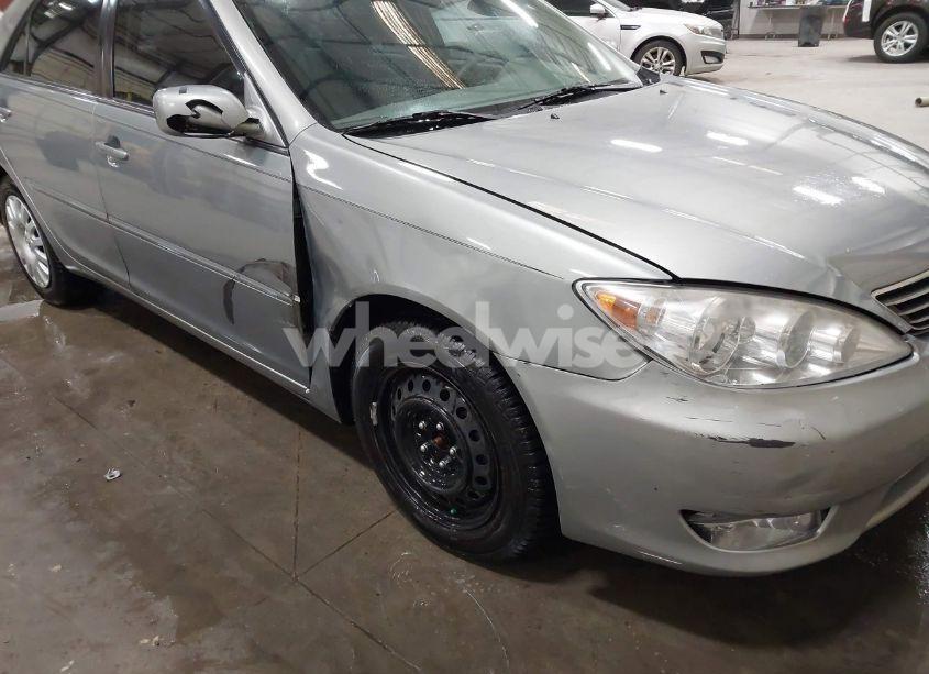 Photo 17 of 2006 Toyota Camry XLE (VIN 4T1BE32KX6U688435)
