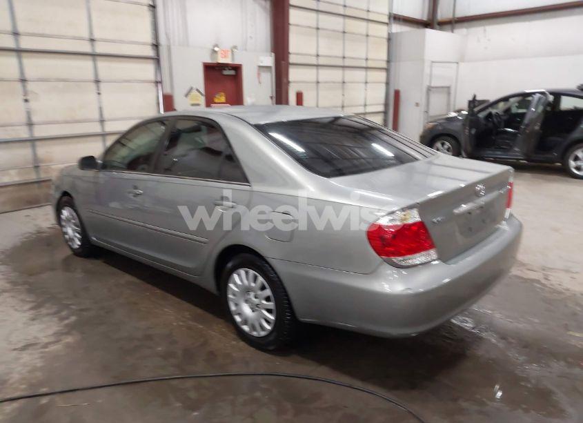 Photo 3 of 2006 Toyota Camry XLE (VIN 4T1BE32KX6U688435)