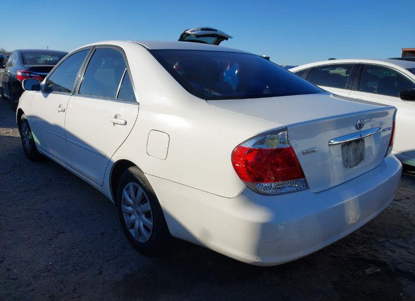 Photo 3 of 2006 Toyota Camry LE (VIN 4T1BE32KX6U708473)