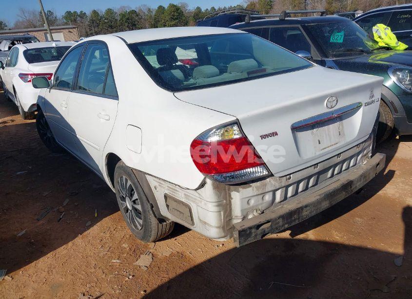 Photo 3 of 2006 Toyota Camry LE (VIN 4T1BE32KX6U725533)