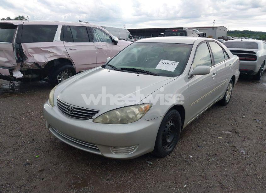 Photo 12 of 2006 Toyota Camry LE (VIN 4T1BE32KX6U736645)