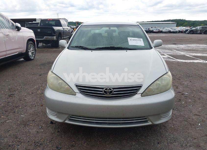 Photo 13 of 2006 Toyota Camry LE (VIN 4T1BE32KX6U736645)