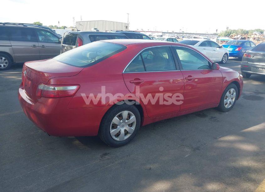Photo 4 of 2007 Toyota Camry LE (VIN 4T1BE46K07U006504)