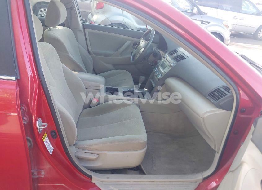 Photo 5 of 2007 Toyota Camry LE (VIN 4T1BE46K07U006504)