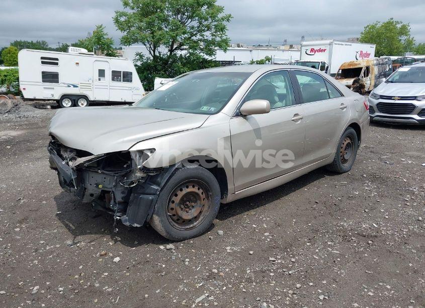 Photo 2 of 2007 Toyota Camry LE (VIN 4T1BE46K07U006986)