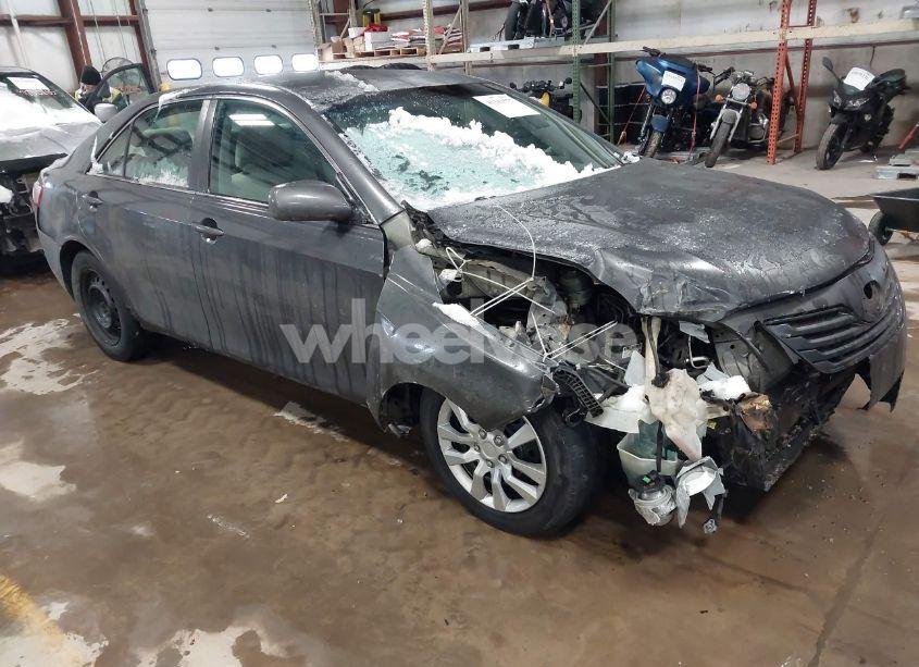 2007 Toyota Camry LE (VIN 4T1BE46K07U013565) main photo