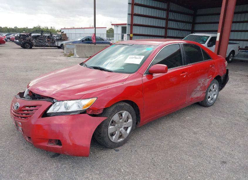 Photo 2 of 2007 Toyota Camry LE (VIN 4T1BE46K07U013601)