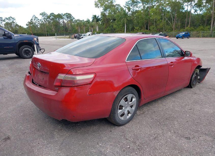 Photo 4 of 2007 Toyota Camry LE (VIN 4T1BE46K07U013601)